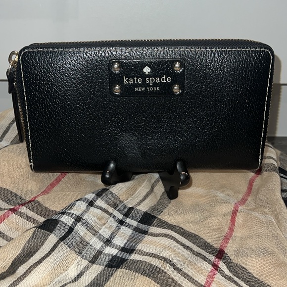 kate spade Handbags - Kate Spade Wellesley Neda Zip Around Wallet